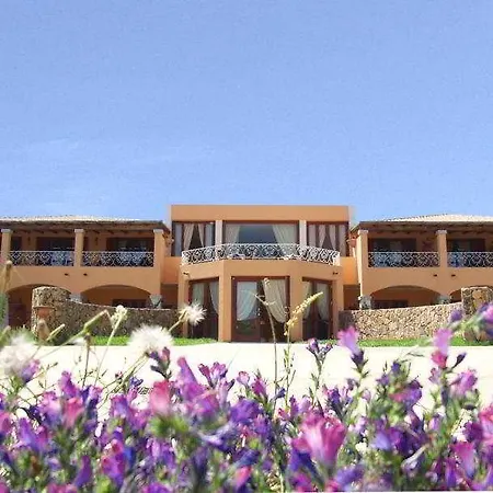 Hotel I Corbezzoli 4*